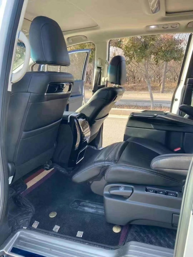 潍坊20年本田艾力绅7