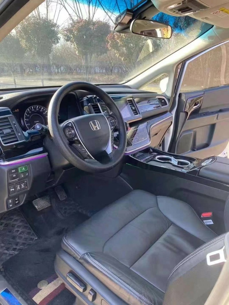 潍坊20年本田艾力绅8