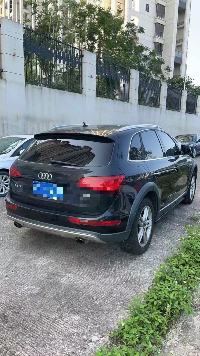 龍巖17年奧迪Q59