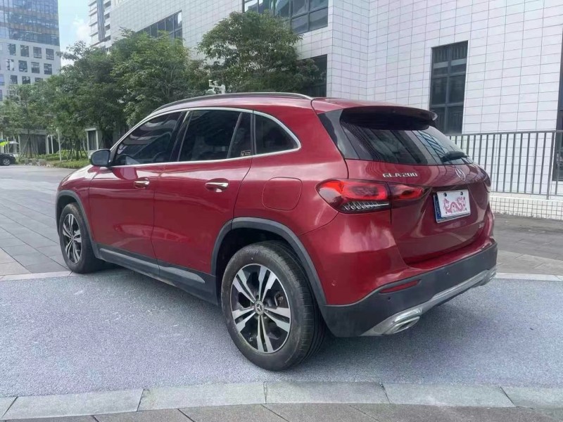 佛山21年奔驰GLA4