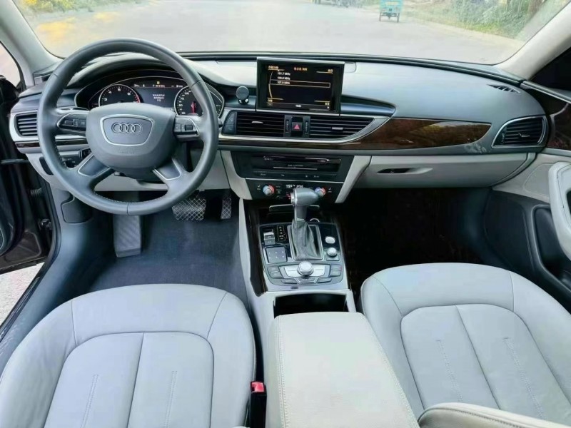 济宁14年奥迪A6L8