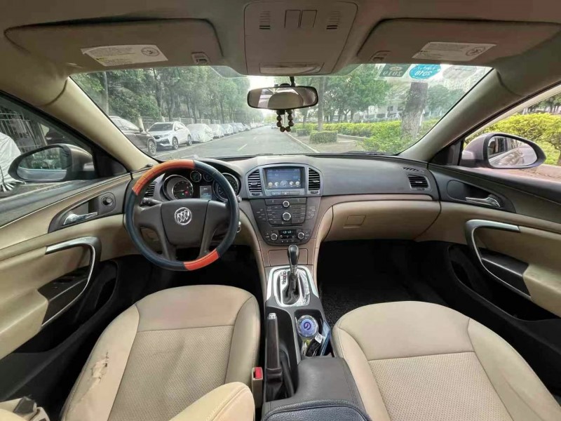 东莞11年别克君威6