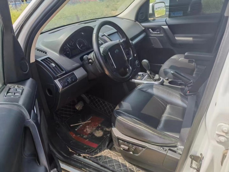 青岛11年路虎神行者6