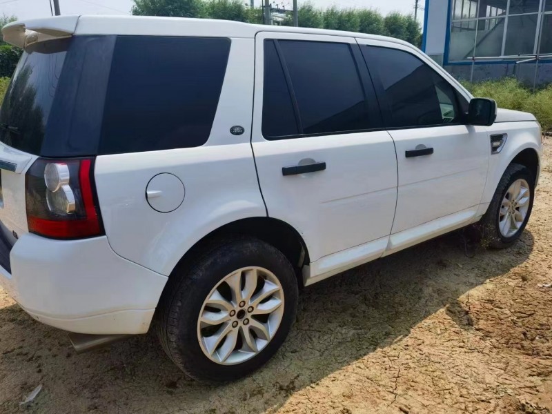 青岛11年路虎神行者7