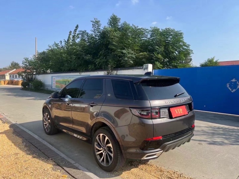 青岛23年路虎发现8