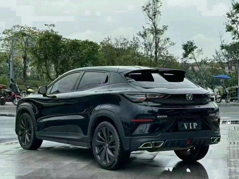 东莞21年长安汽车UNI-T6