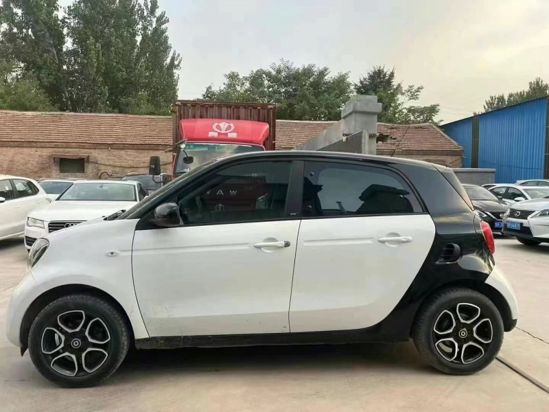 菏泽19年奔驰smart7