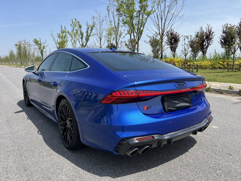 盐城19年奥迪A7L9