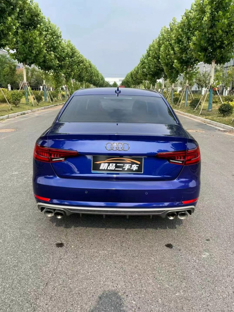 徐州17年奥迪A4L6