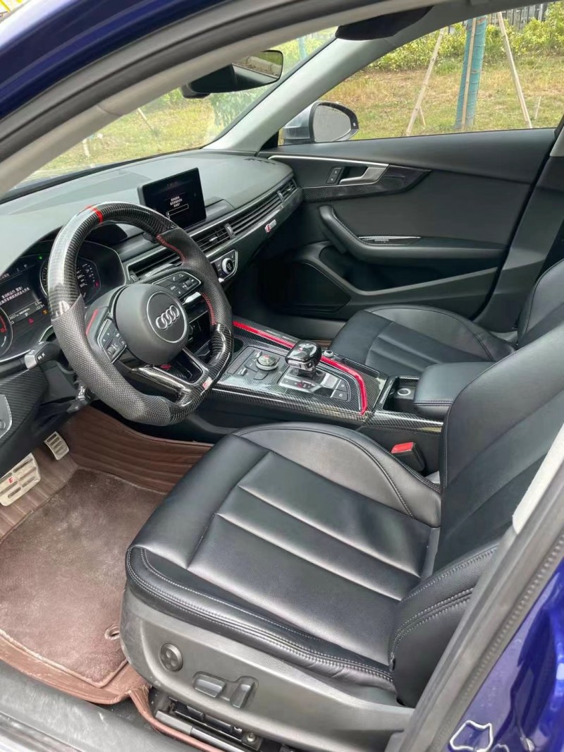 徐州17年奥迪A4L7