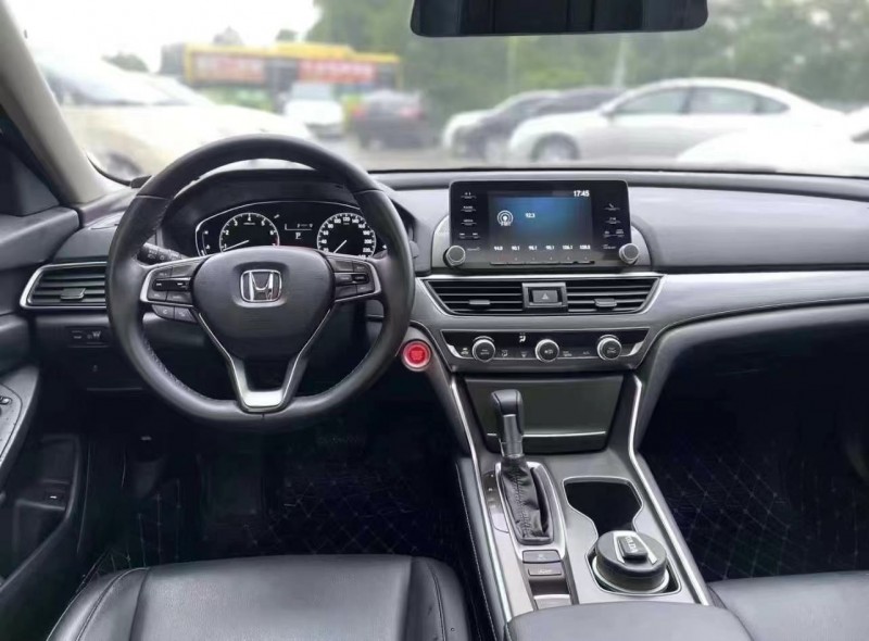 广州19年本田雅阁3