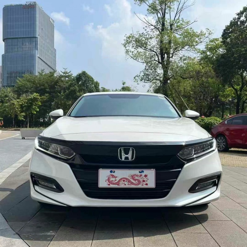 佛山18年本田雅阁1