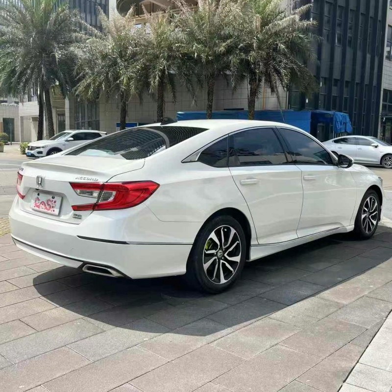 佛山18年本田雅阁6