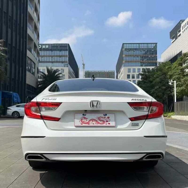 佛山18年本田雅阁8