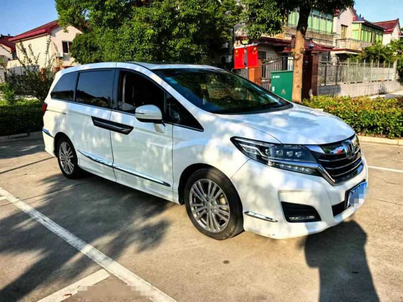 徐州18年本田艾力绅2