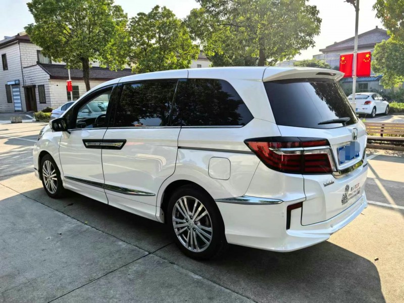 徐州18年本田艾力绅7