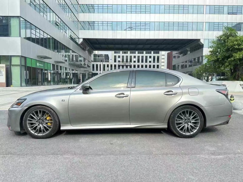 广州18年雷克萨斯GS3