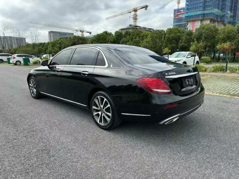 徐州17年奔驰E9