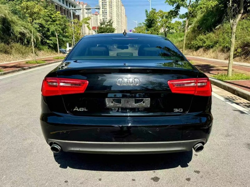 南寧14年奧迪A6L9