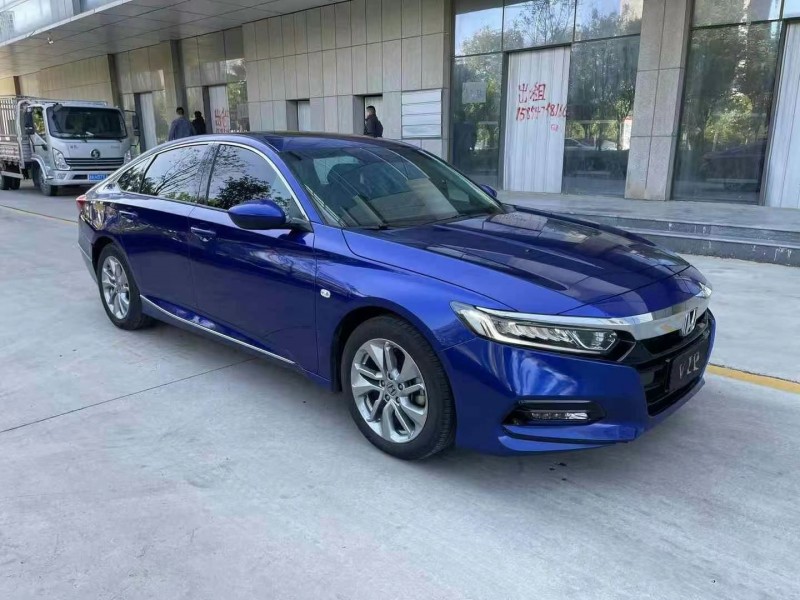 济宁19年本田雅阁3