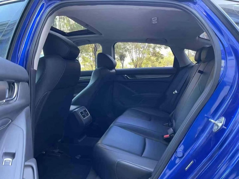 济宁19年本田雅阁6