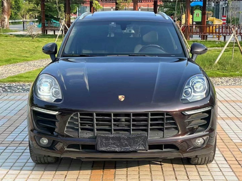 汕頭14年保時捷Macan1