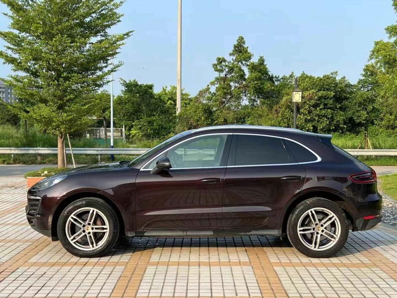 汕頭14年保時捷Macan3