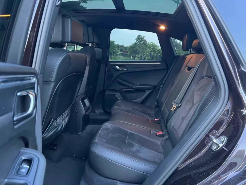 汕頭14年保時捷Macan5