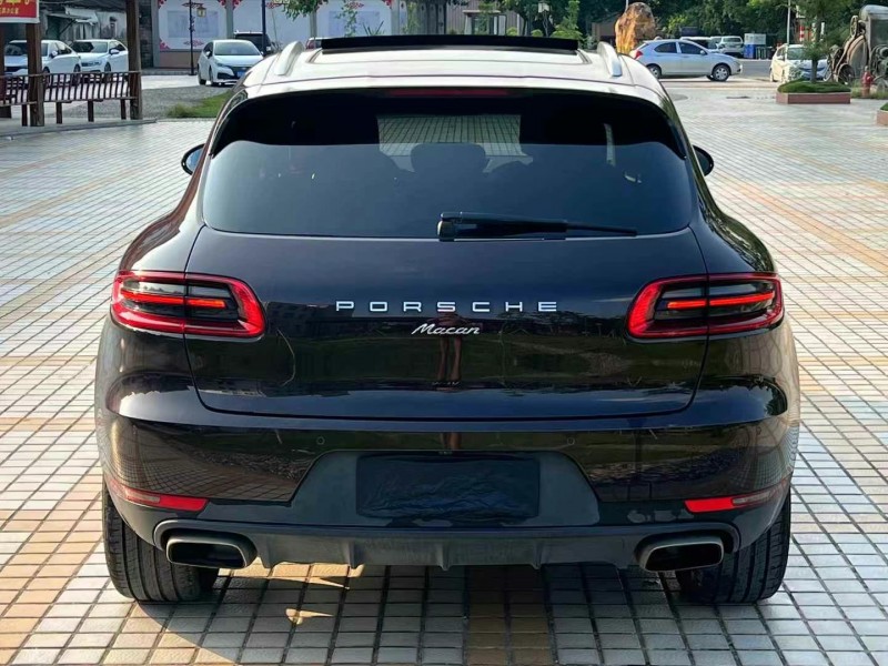 汕頭14年保時捷Macan9