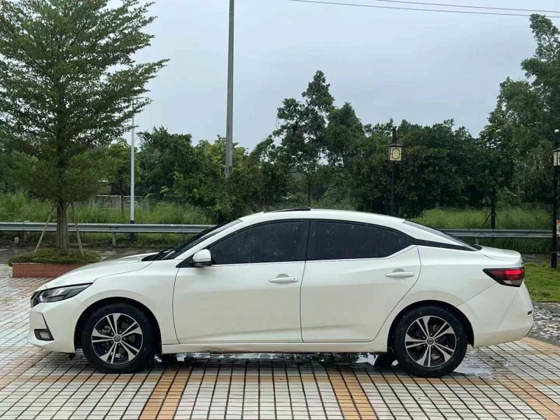 汕頭21年日產軒逸3