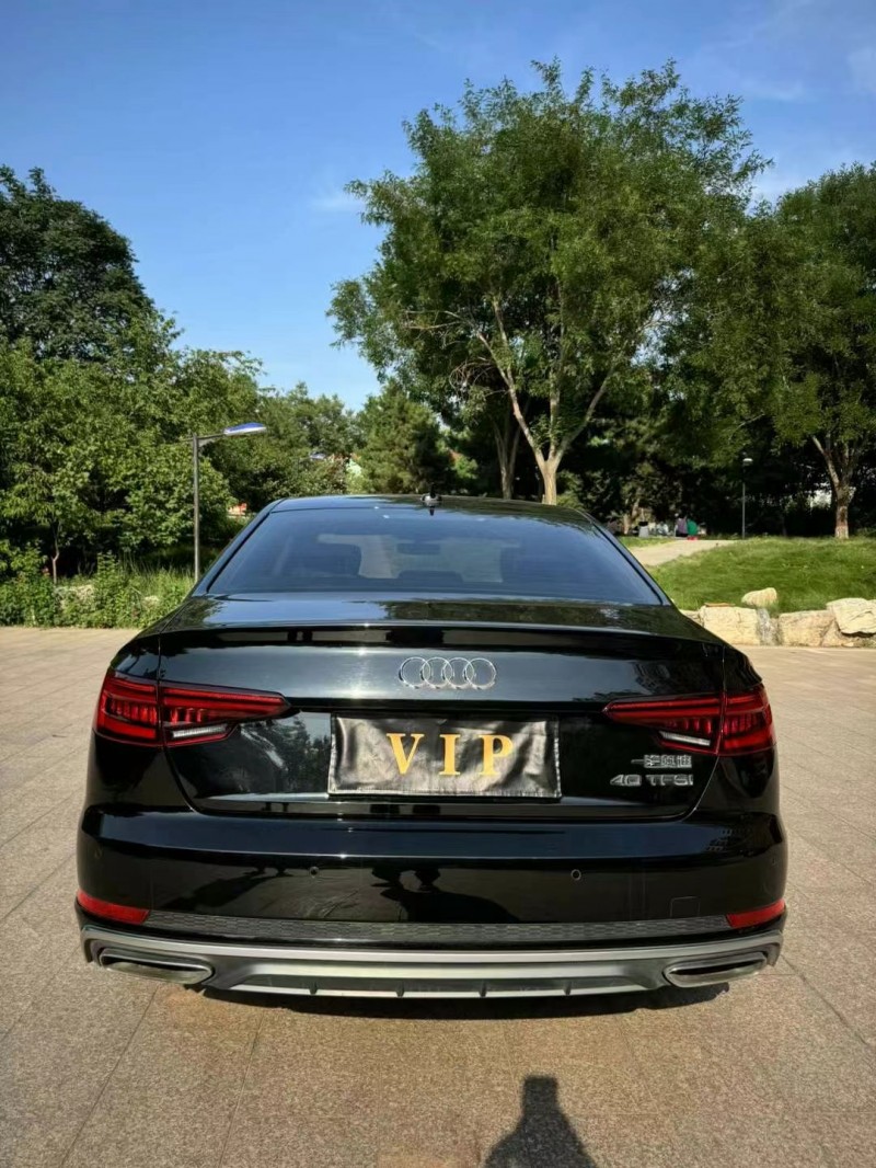 邢台19年奥迪A4L9