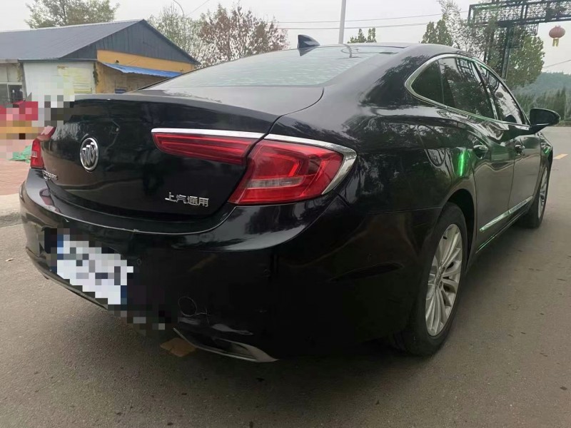 枣庄17年别克君越6