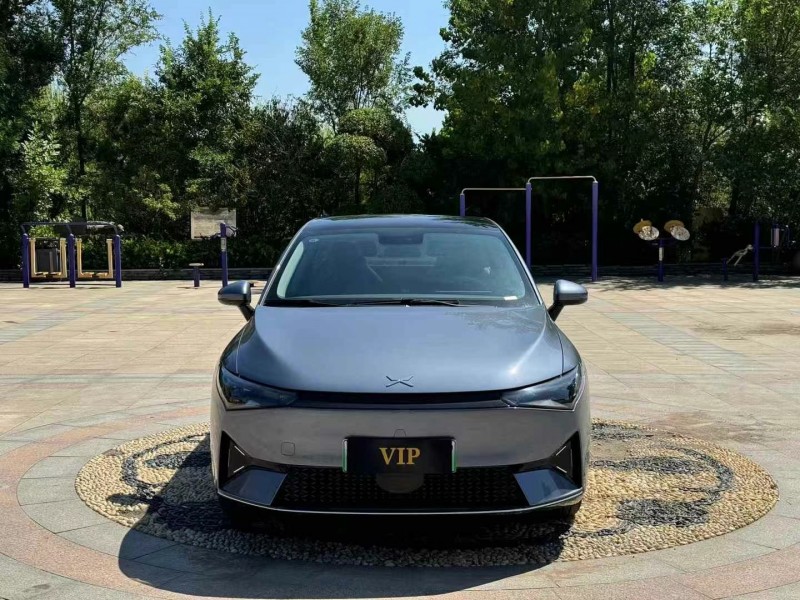青島23年小鵬汽車P51