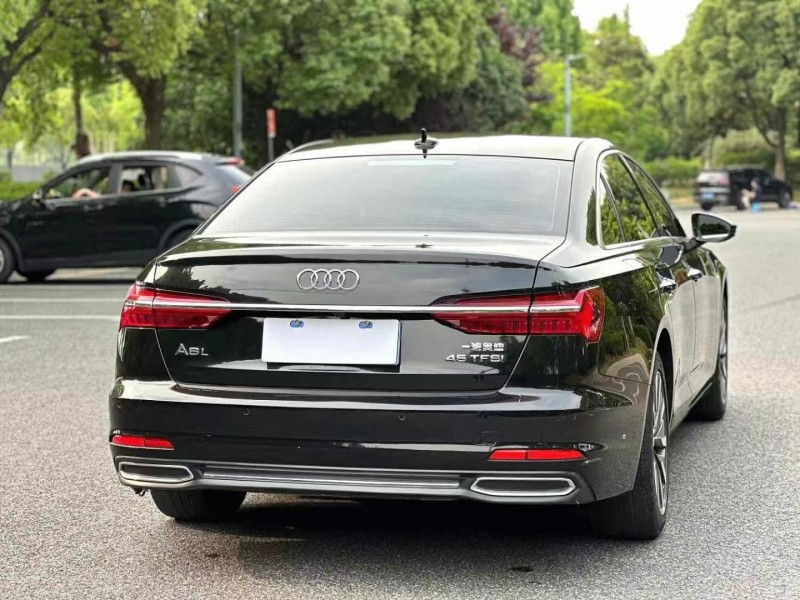 廈門21年奧迪A6L6