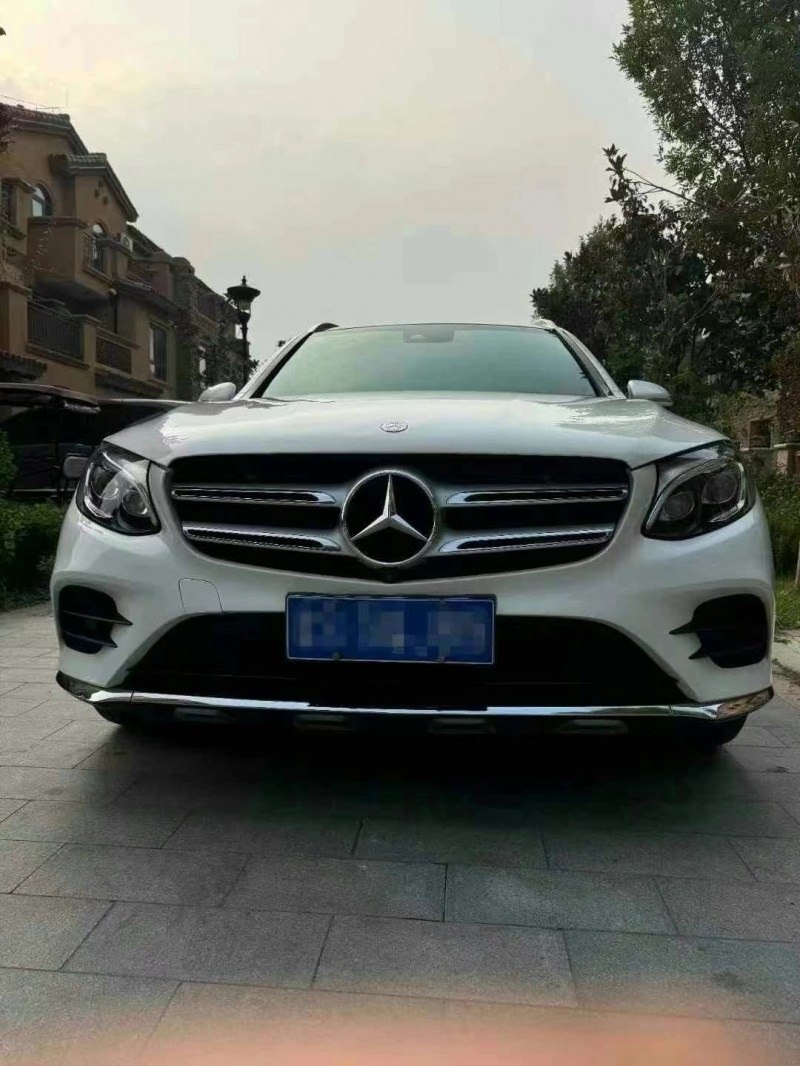保定17年奔驰GLC1
