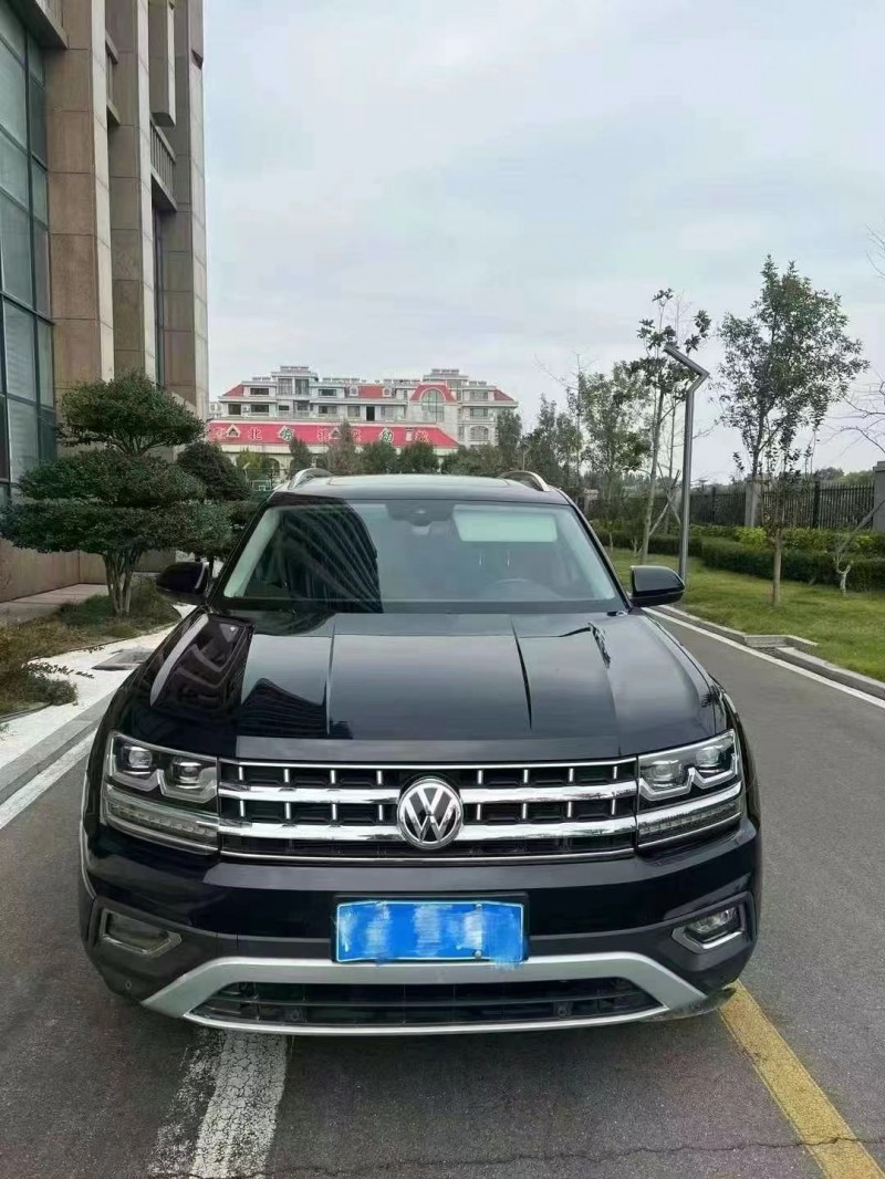 潍坊17年大众途昂1