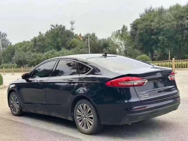 青岛19年福特蒙迪欧8