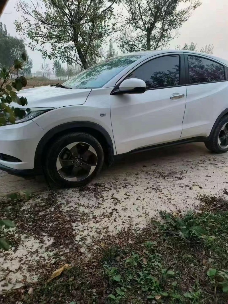 潍坊17年本田缤智2