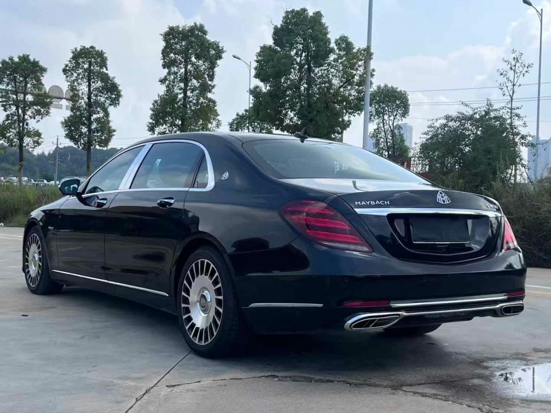 益阳19年奔驰迈巴赫S级5