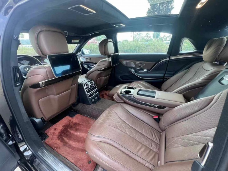 益阳19年奔驰迈巴赫S级7