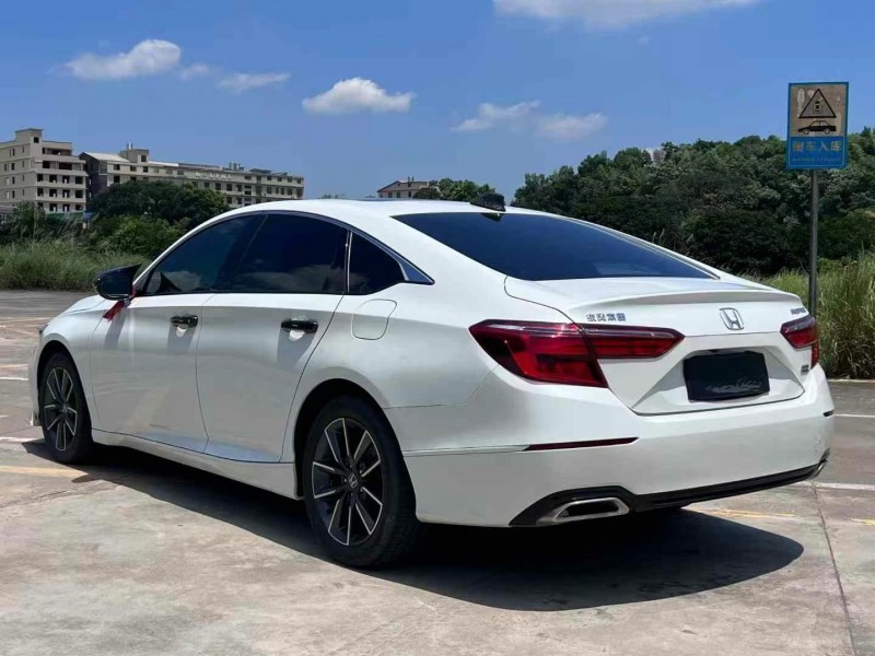 邵阳22年本田英诗派8