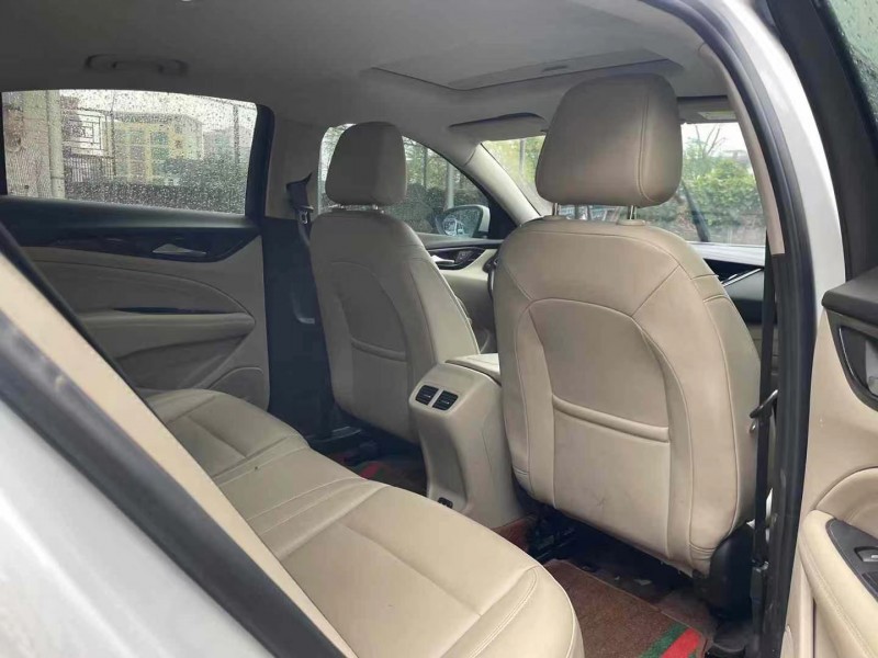 广州21年别克君威6