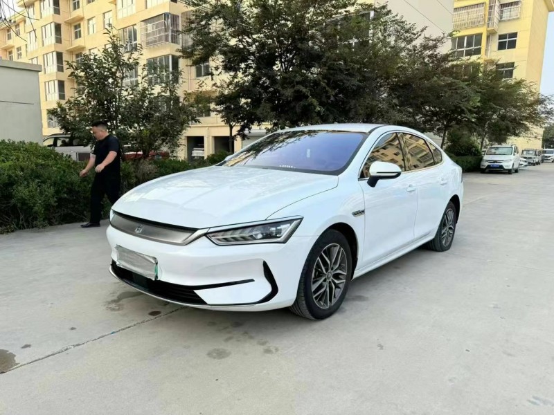 徐州23年比亚迪秦2