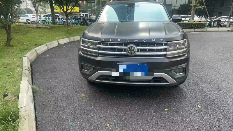 成都22年大众途昂1