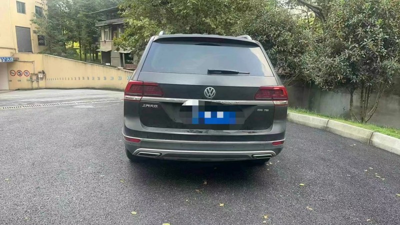 成都22年大众途昂3