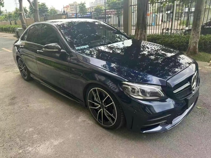 广州19年奔驰AMG3