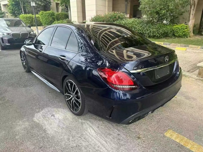 广州19年奔驰AMG7