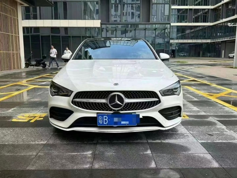 广州21年奔驰CLA1