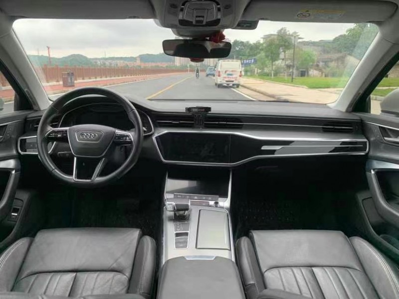 东莞19年奥迪A6L4