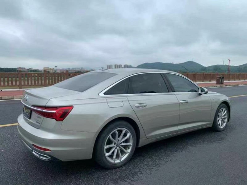 东莞19年奥迪A6L7